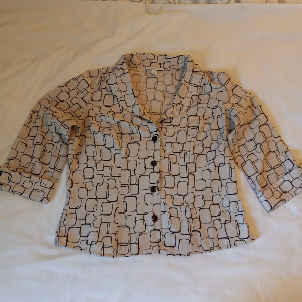 Dress Barn Short Dressy Jacket Women Sz M Tan w Black Design Square Buttons